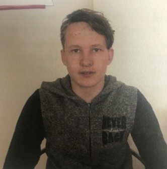 Сотрудники полиции разыскивают 16-летнего Виктора Тихонова
